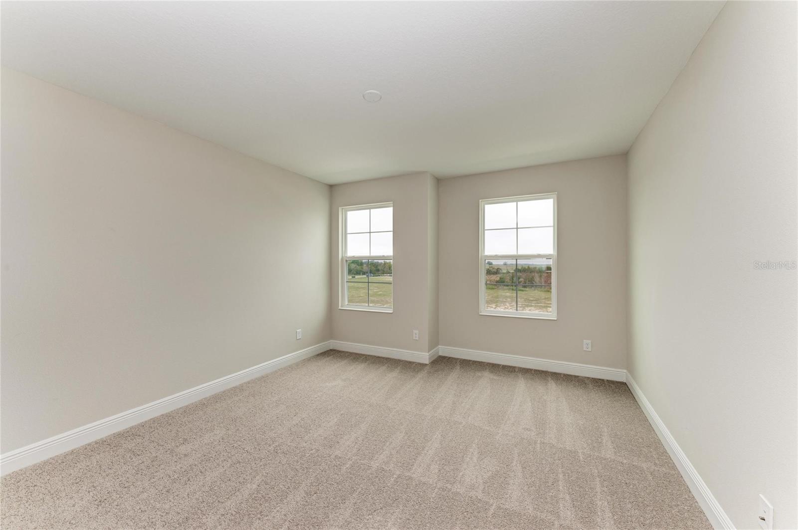 10186 SURREY ROSE DR — photo 30