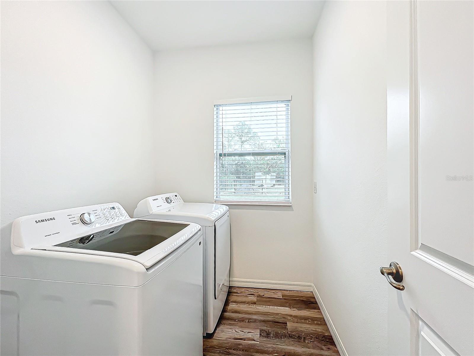 2391 YANKEE TER — photo 42