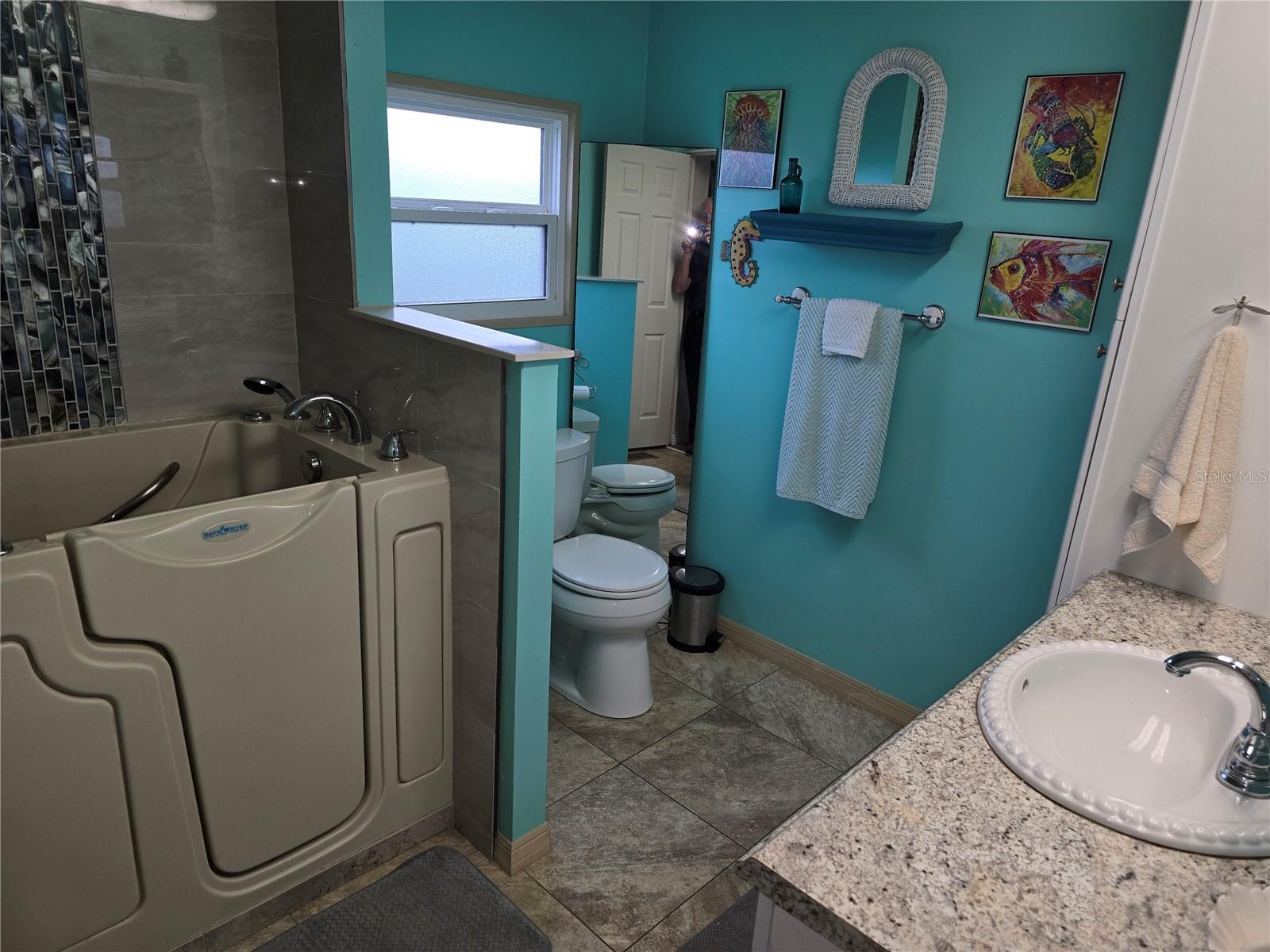 6 S BOTANY BAY CIR — photo 20