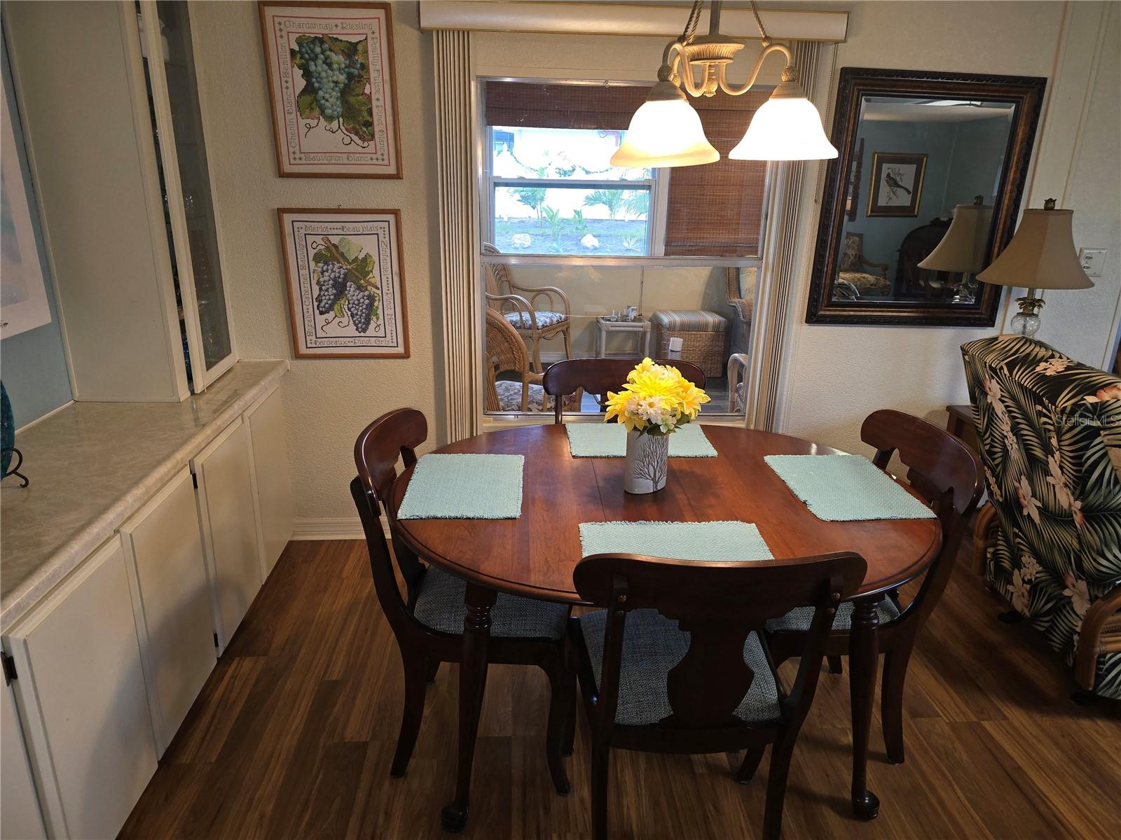 6 S BOTANY BAY CIR — photo 22