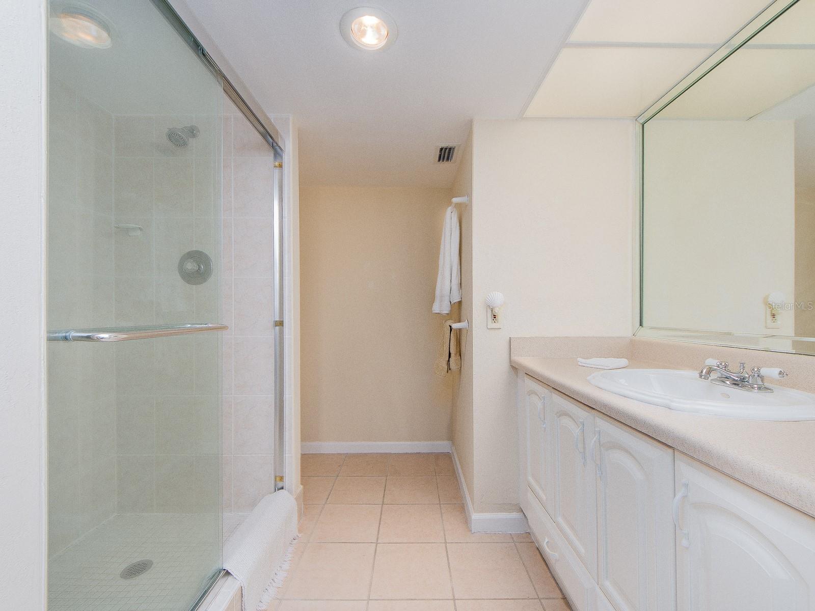 1430 GULF BLVD #110 — photo 31