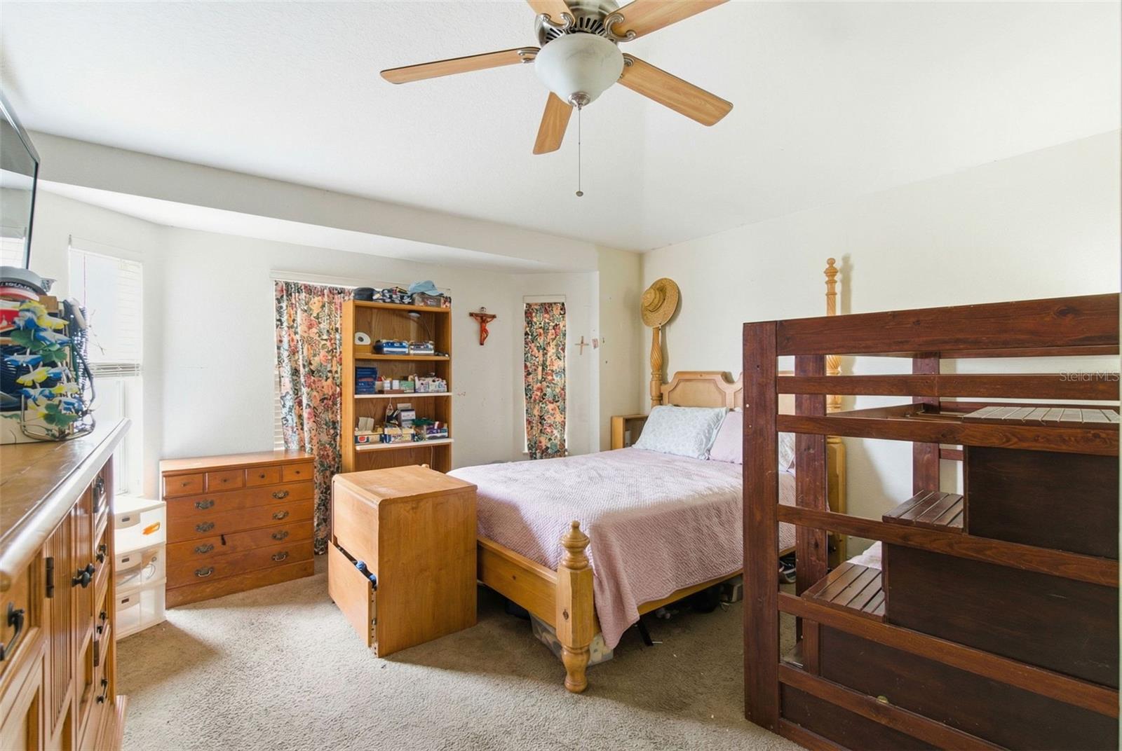 10417 BLACKMORE DR — photo 21