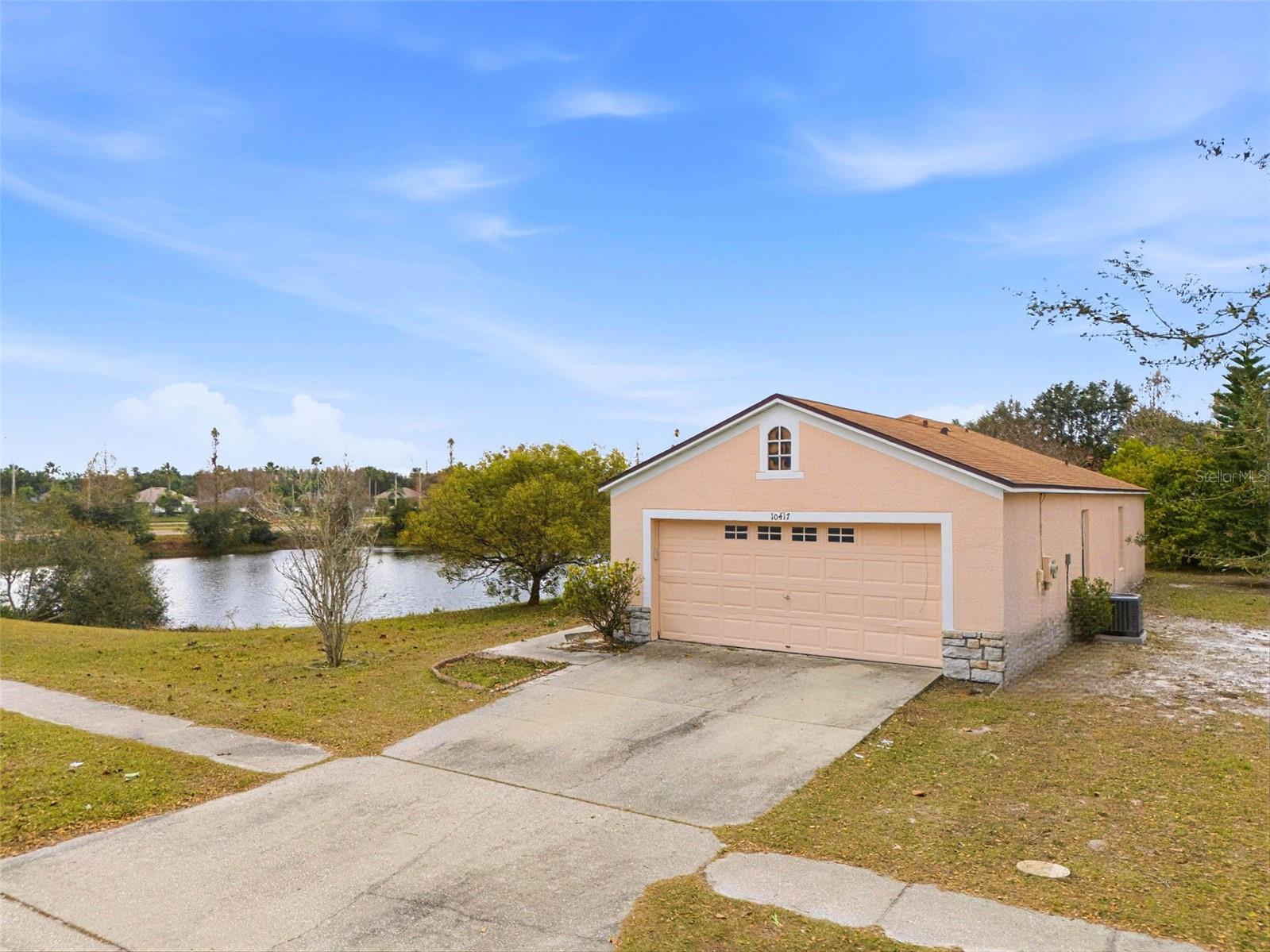 10417 BLACKMORE DR — photo 3