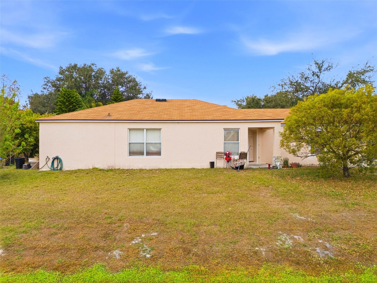 10417 BLACKMORE DR — photo 6