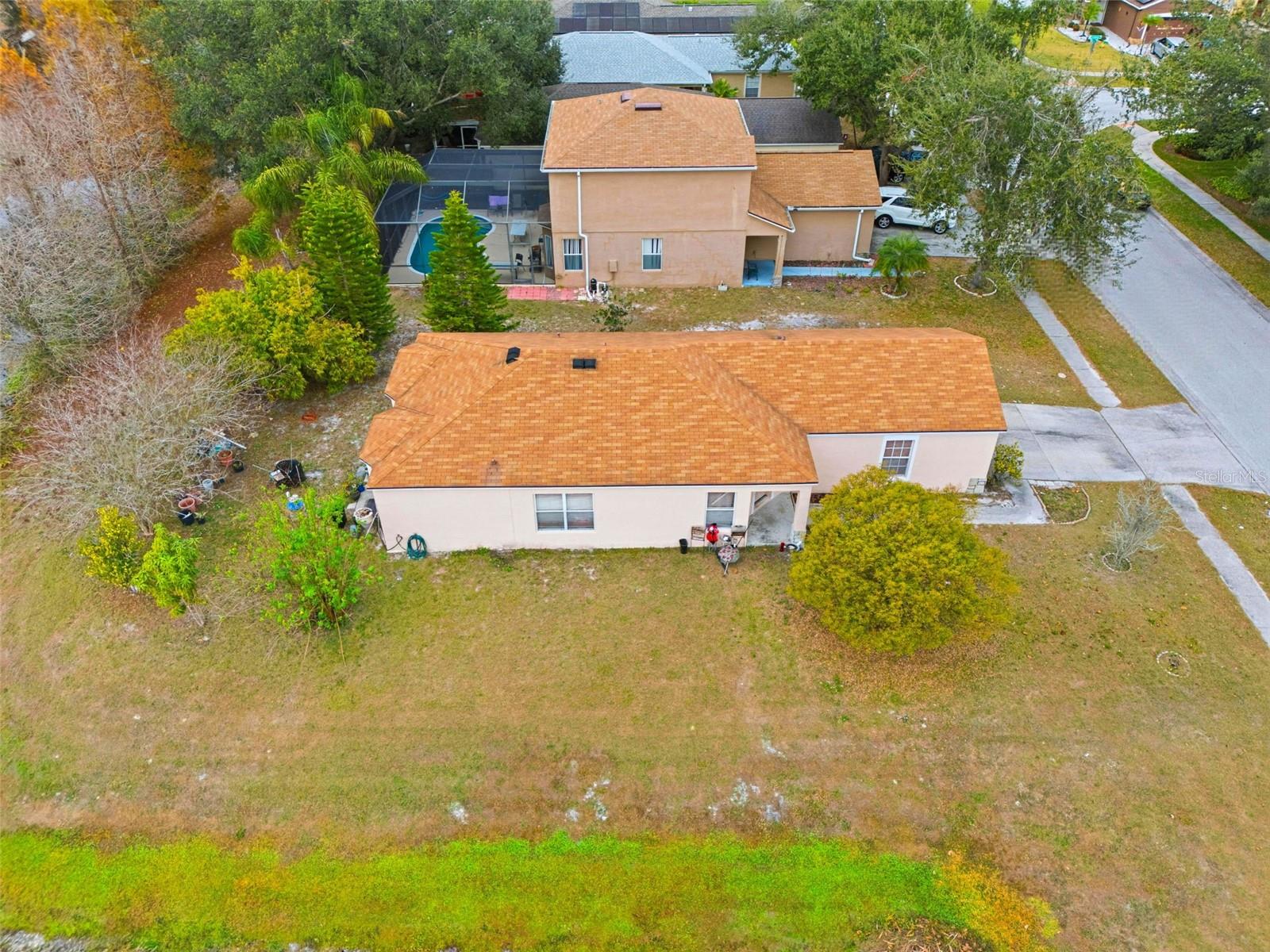 10417 BLACKMORE DR — photo 7