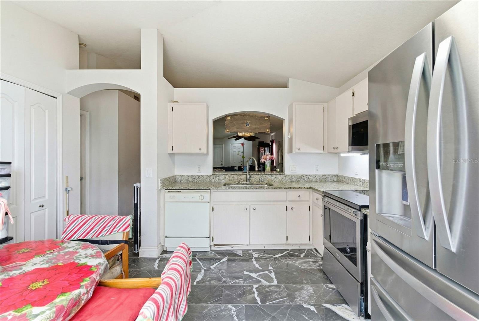 10417 BLACKMORE DR — photo 29