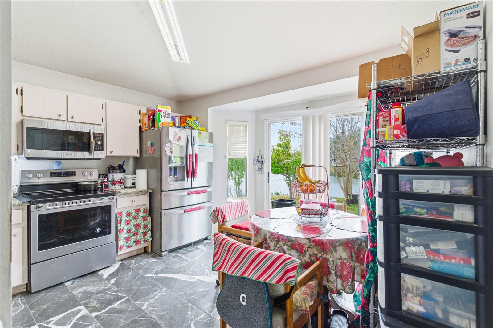 10417 BLACKMORE DR — photo 32