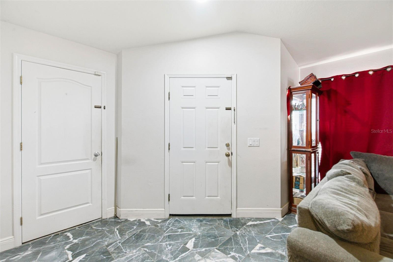 10417 BLACKMORE DR — photo 40