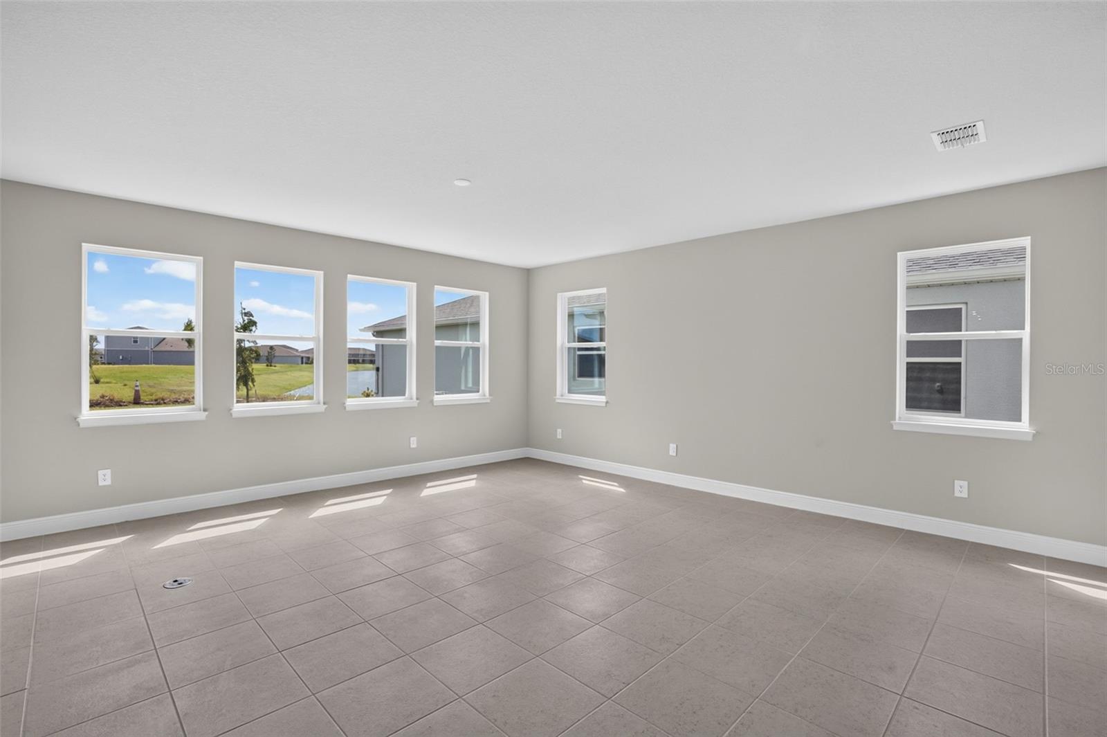 9022 SUNDANCE TER — photo 15