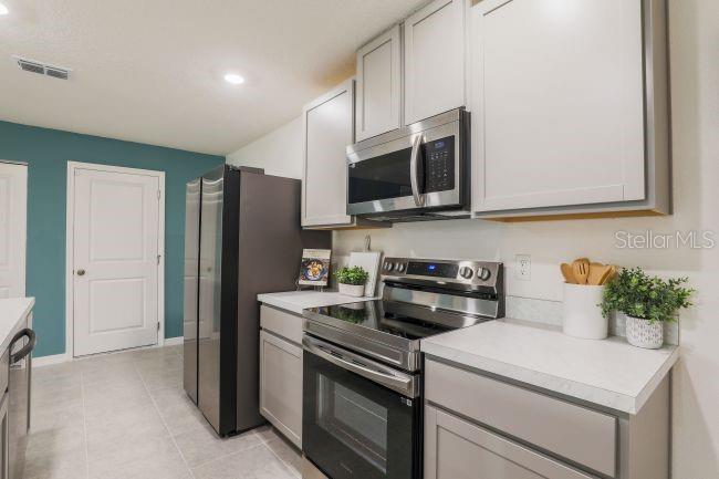 2557 FLAGAMI LN — photo 5