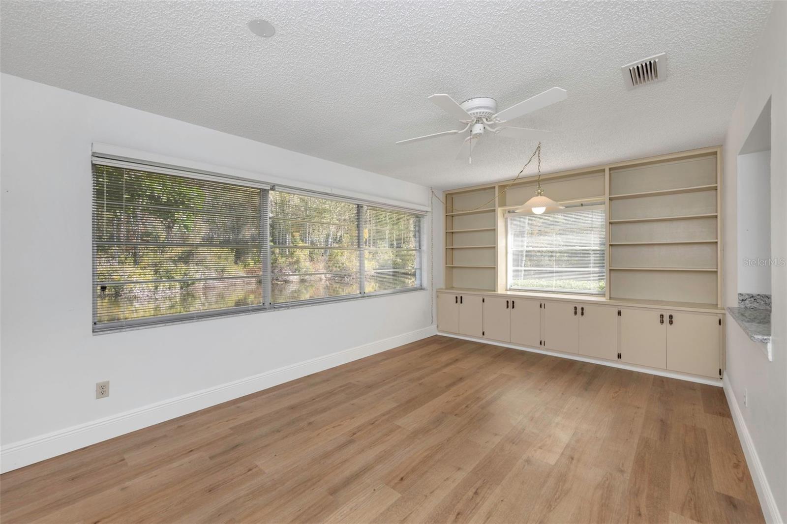 2024 HEATHFIELD CIR #155 — photo 8