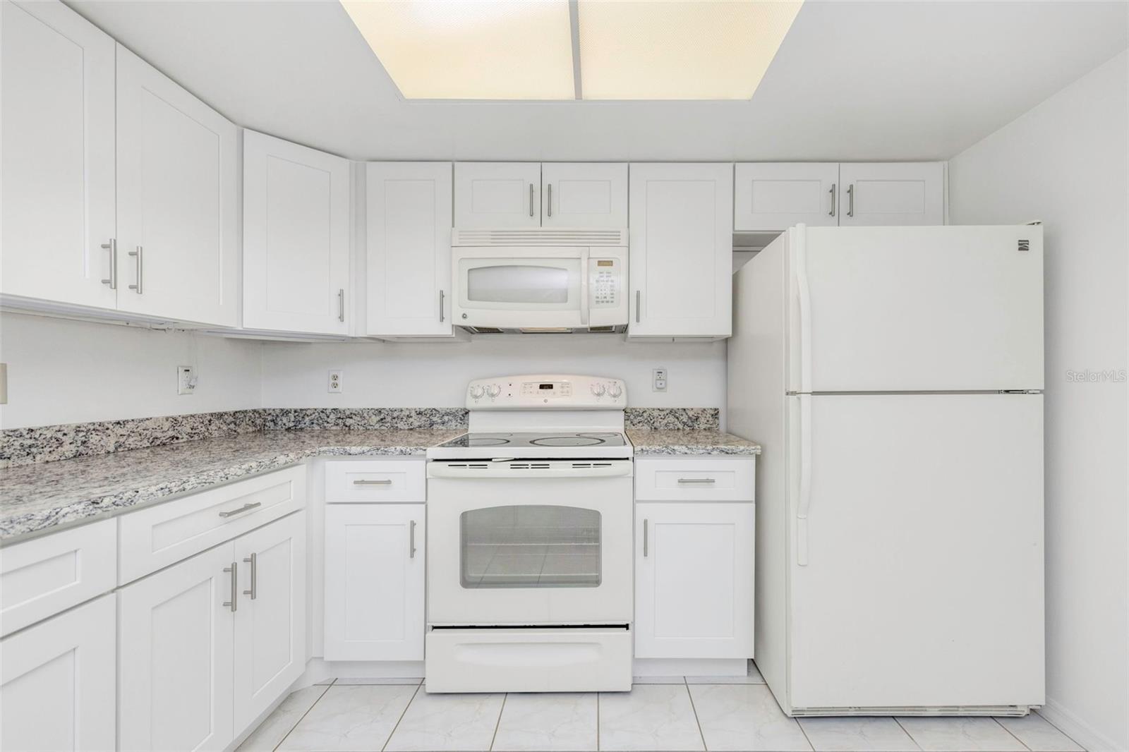 2024 HEATHFIELD CIR #155 — photo 5