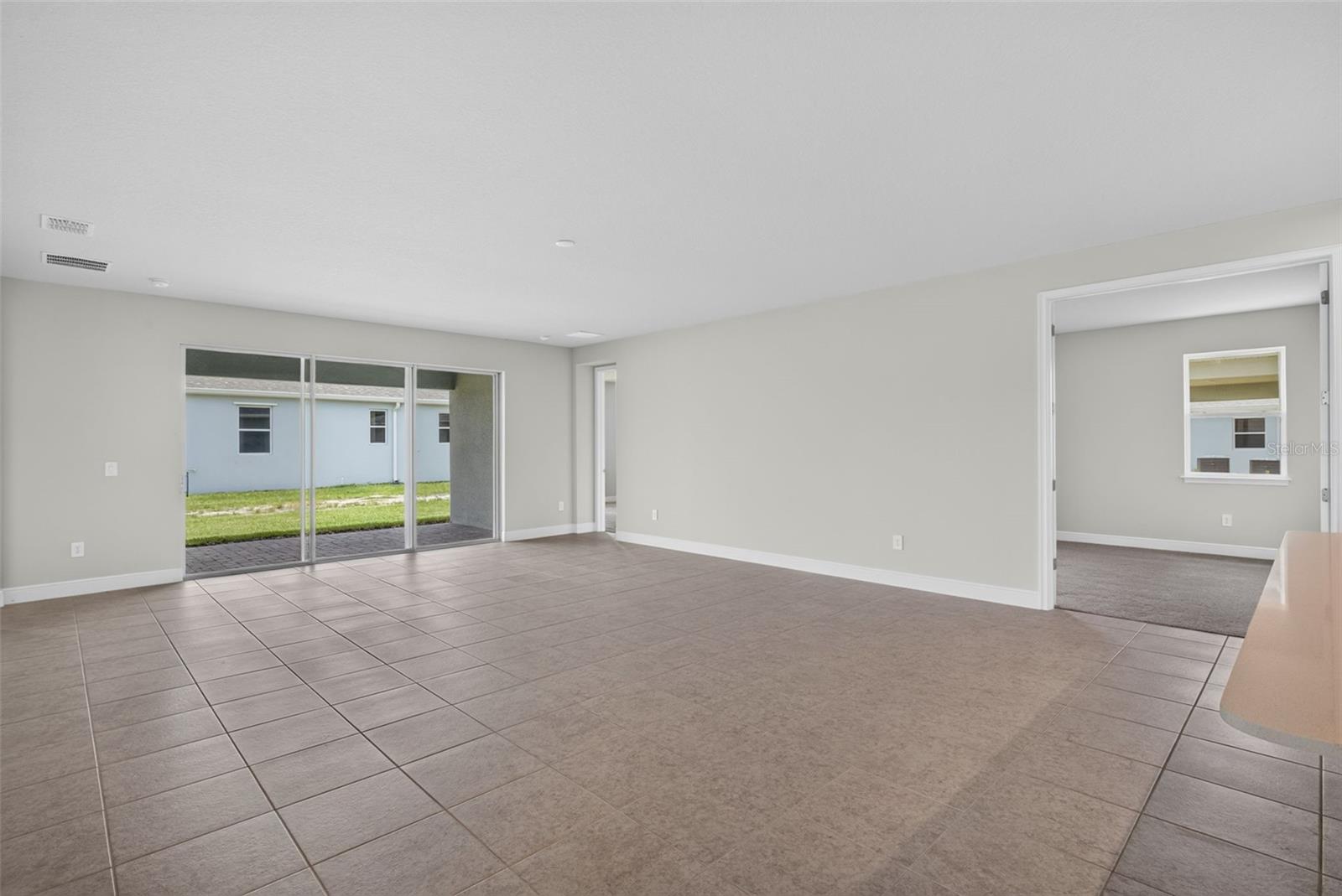 9026 SUNDANCE TER — photo 14
