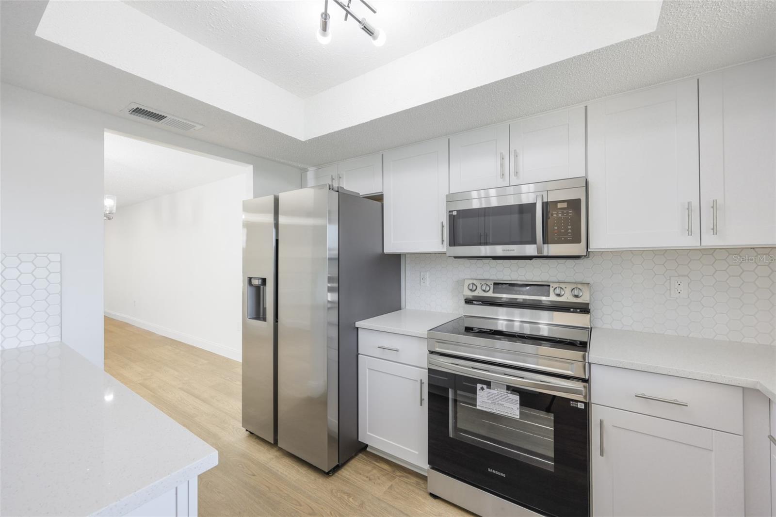 3656 LAKE BAYSHORE DR, BLDG K #319 — photo 4