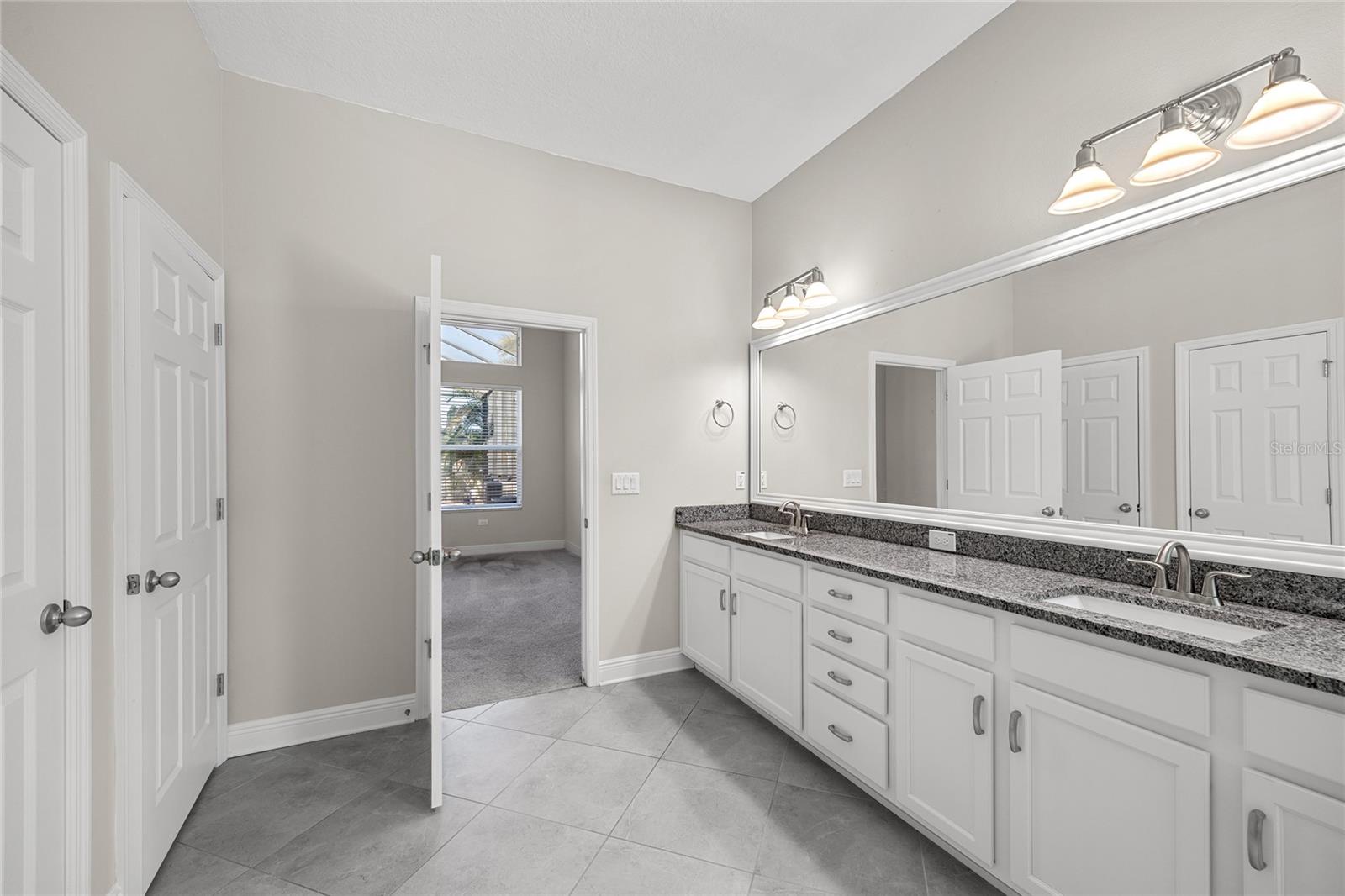 1308 CHARLEEN ST — photo 29