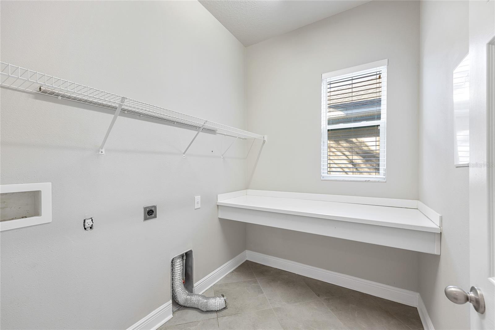 1308 CHARLEEN ST — photo 31