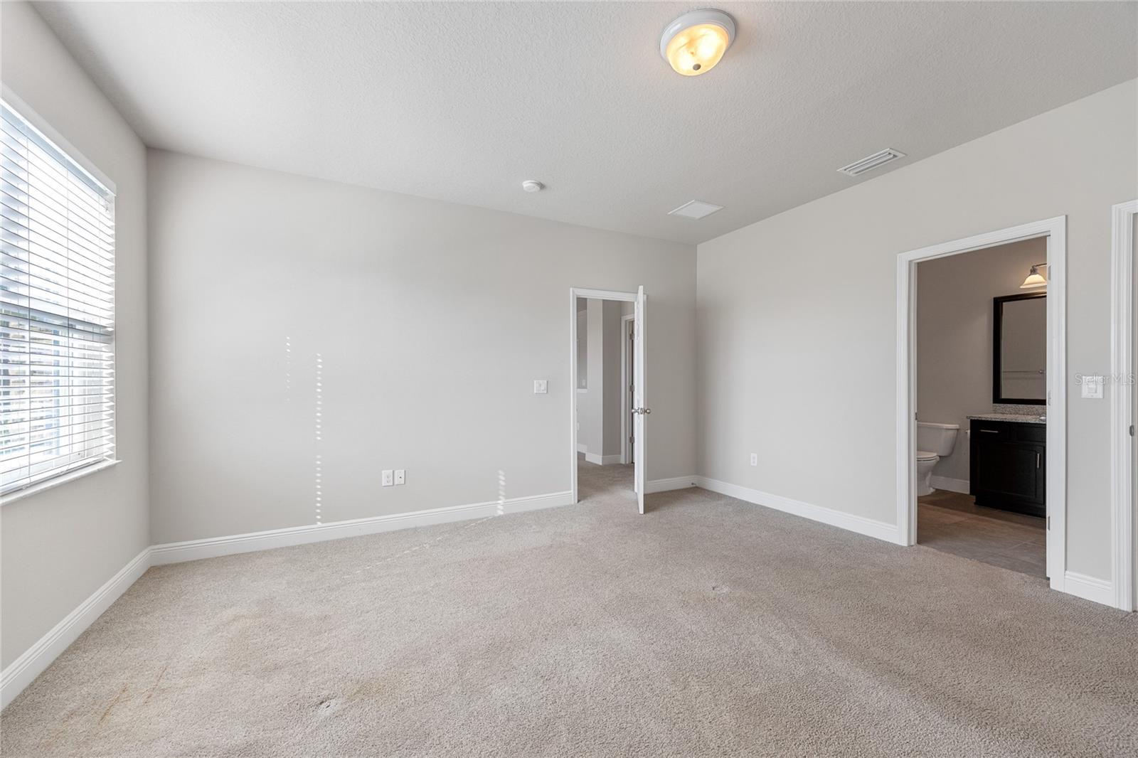 1308 CHARLEEN ST — photo 36