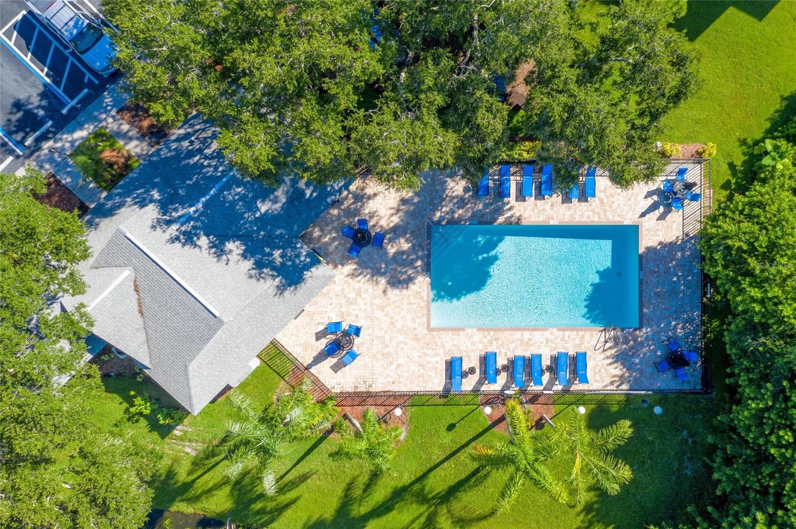 Home in LARGO — photo 3