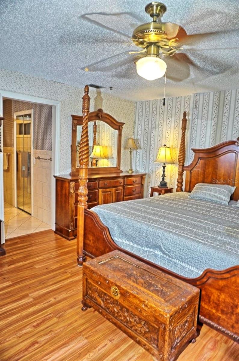 2051 VISTA DEL SOL CIR #201 — photo 20