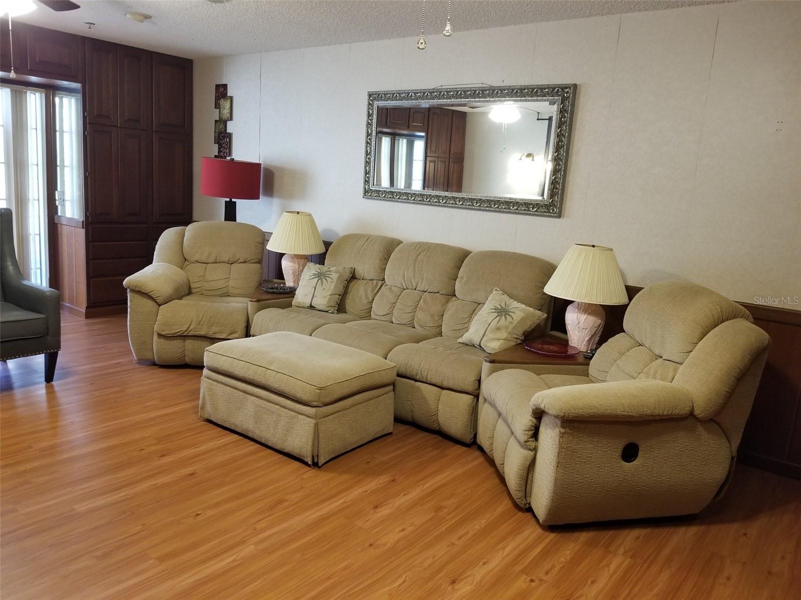 2051 VISTA DEL SOL CIR #201 — photo 32