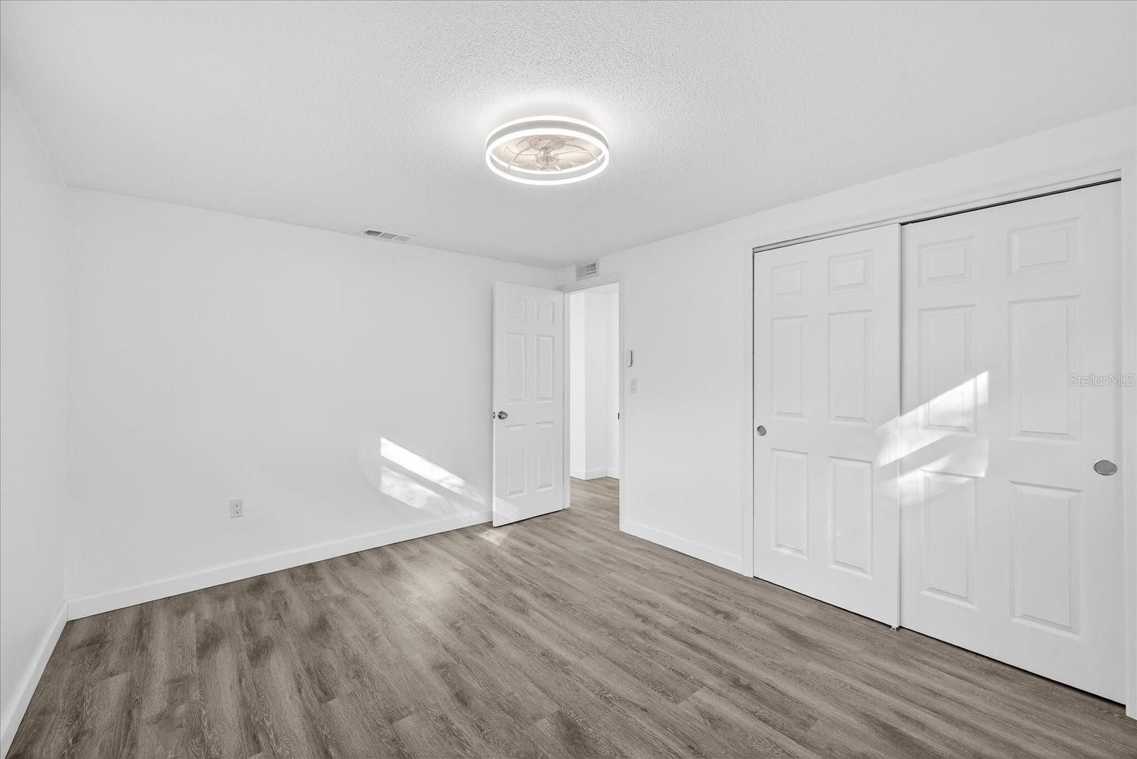 4928 AMHERST CT — photo 40