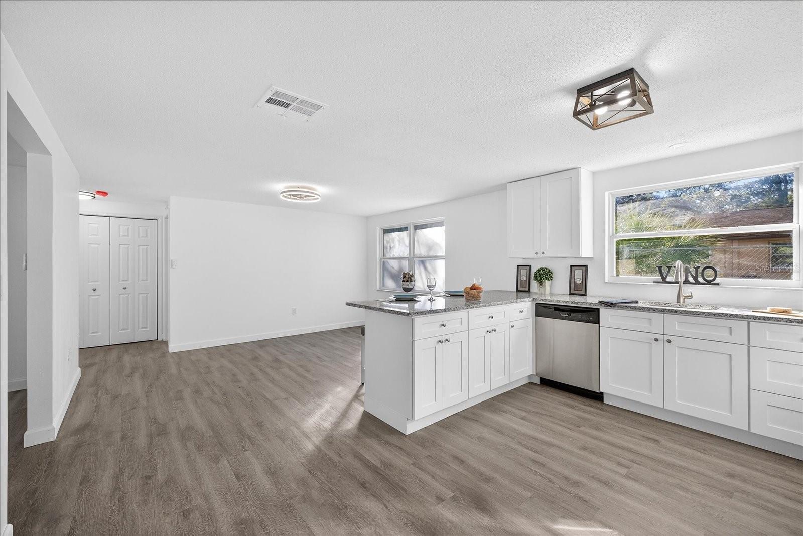 4928 AMHERST CT — photo 39