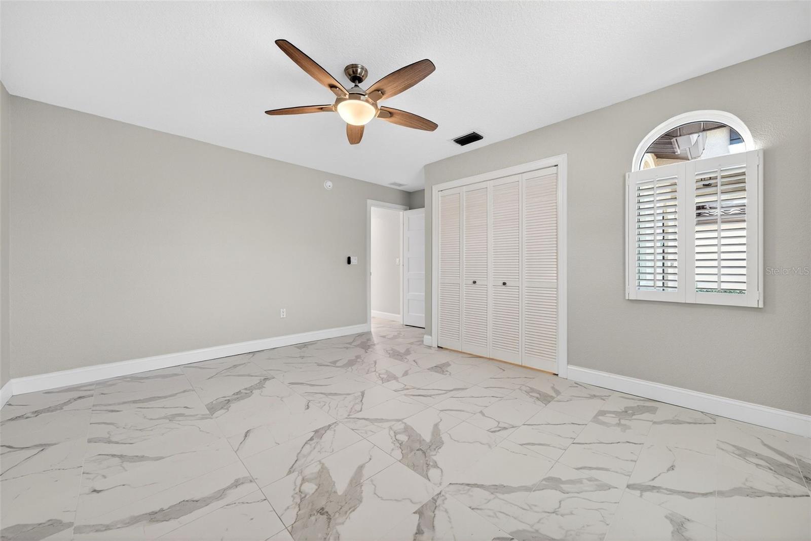 562 RANGER LN — photo 39
