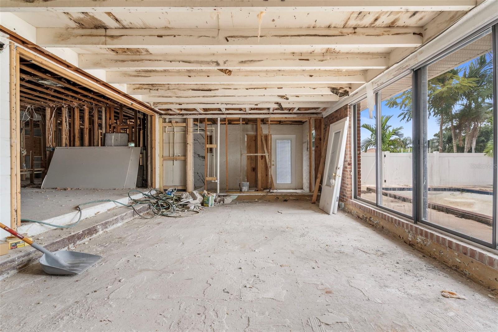 9570 SUN ISLE DR NE — photo 18
