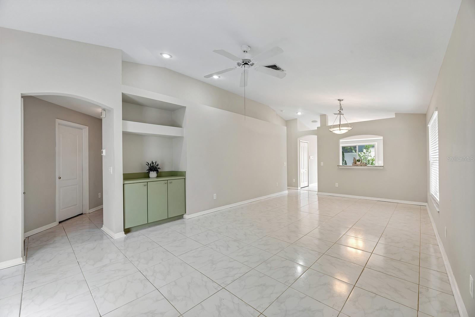 8309 QUARTER HORSE DR — photo 4