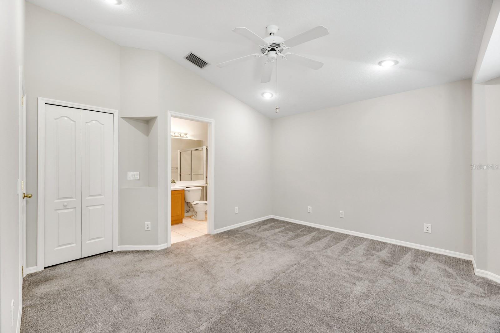 8309 QUARTER HORSE DR — photo 11