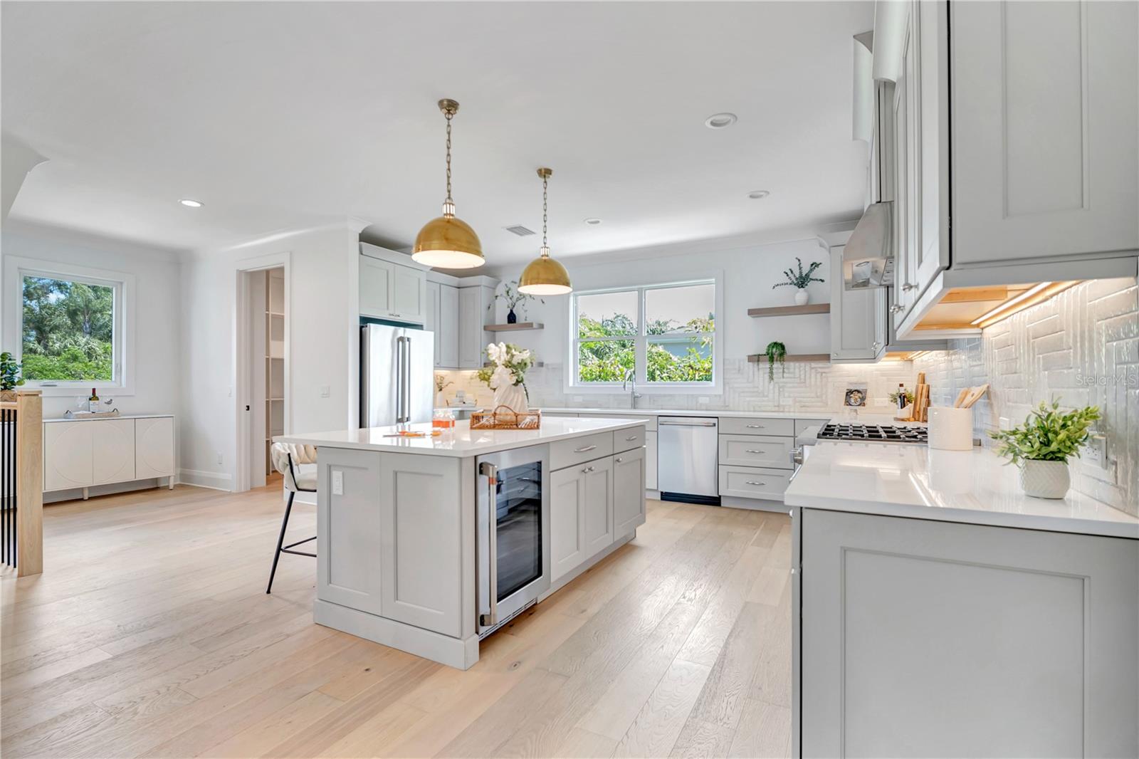 1524 S HABANA AVE — photo 10