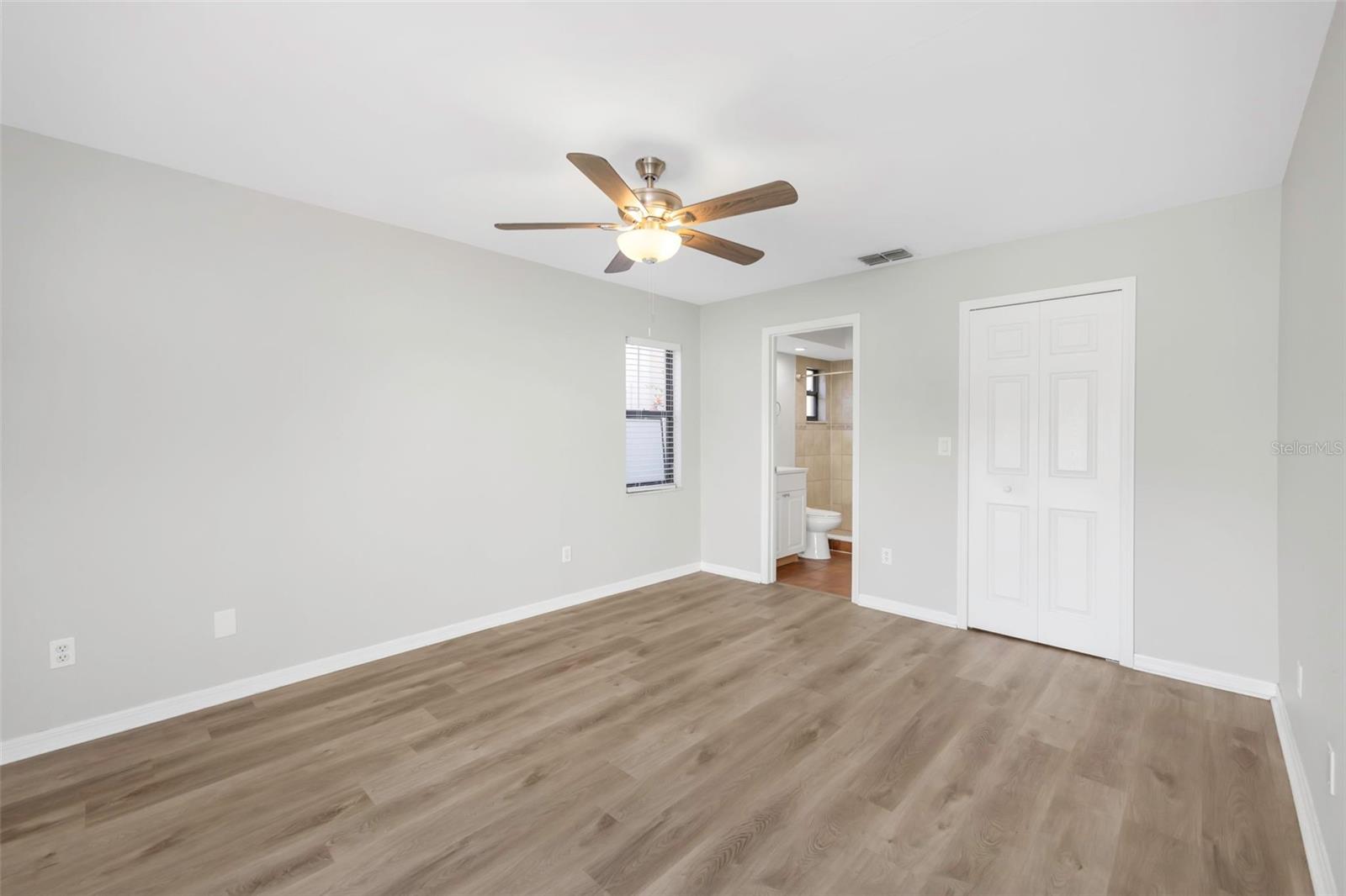 224 WHISPER LAKE RD — photo 12