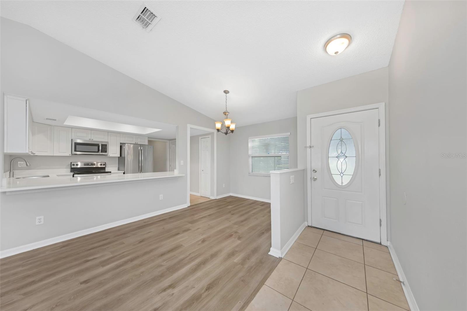224 WHISPER LAKE RD — photo 4