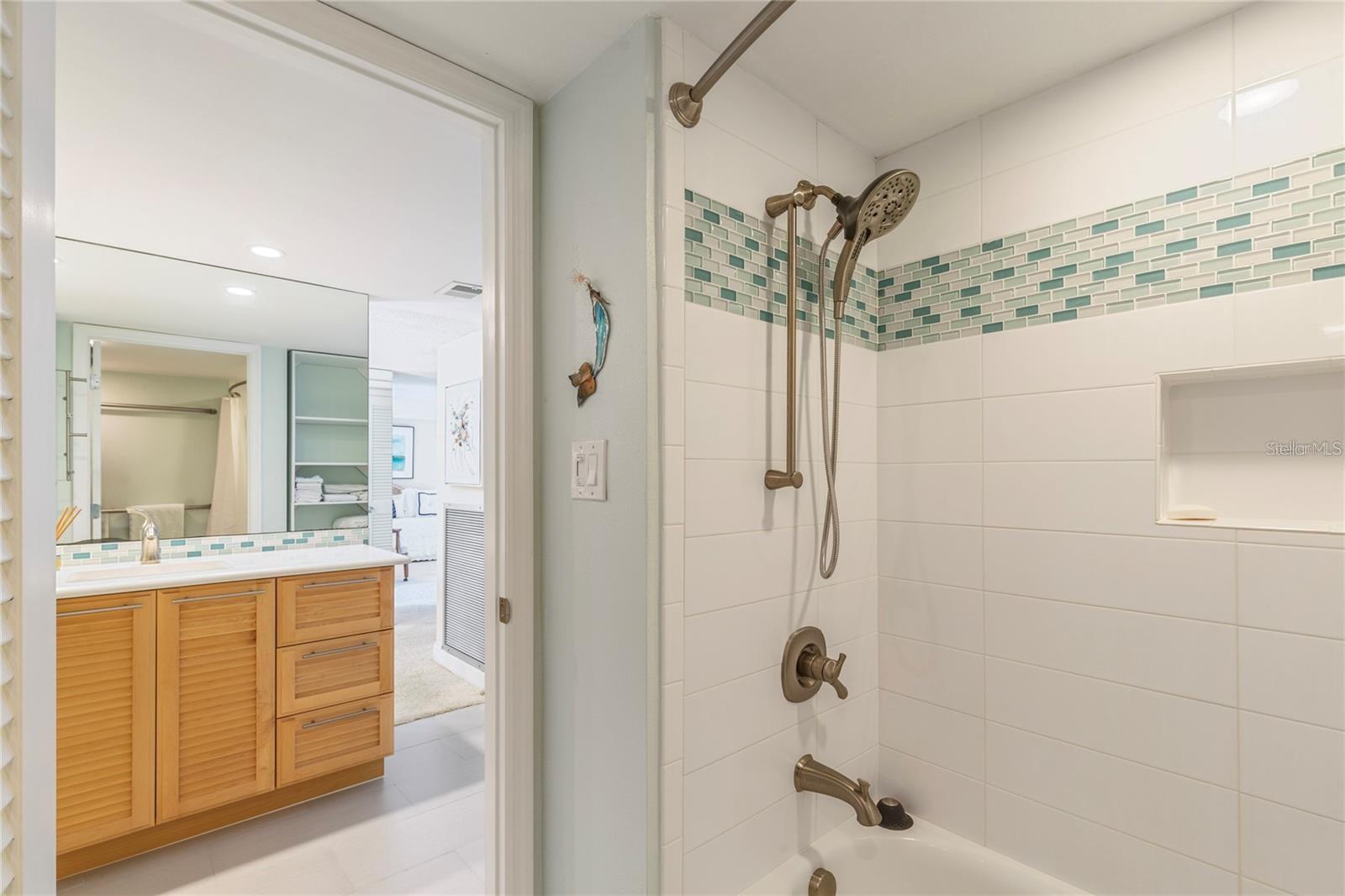 440 S GULFVIEW BLVD #1705 — photo 35