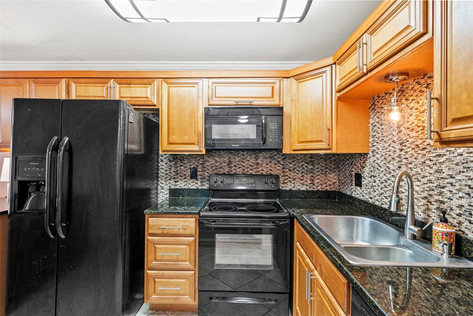 1860 MASSACHUSETTS AVE NE #206 — photo 5