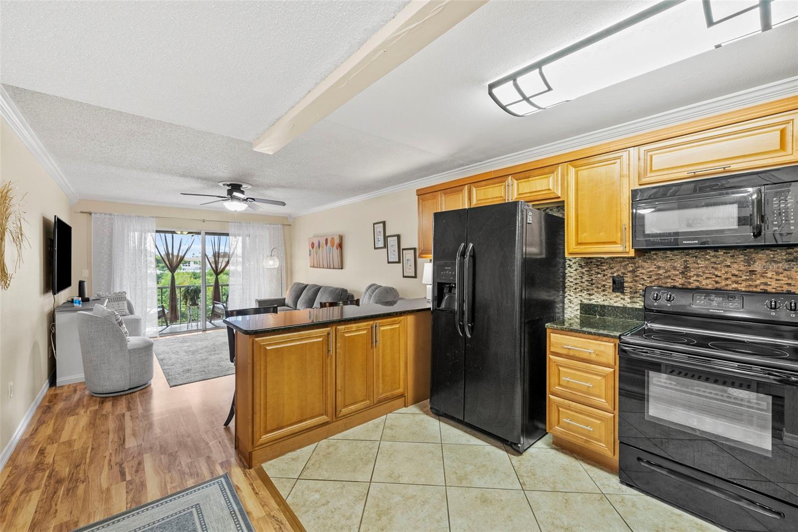 1860 MASSACHUSETTS AVE NE #206 — photo 4