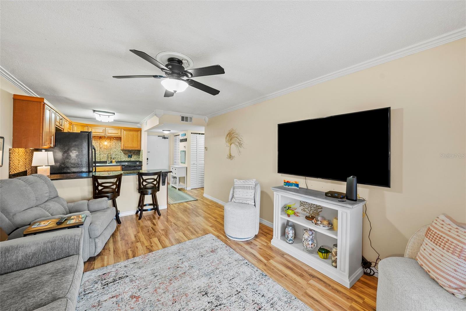 1860 MASSACHUSETTS AVE NE #206 — photo 11