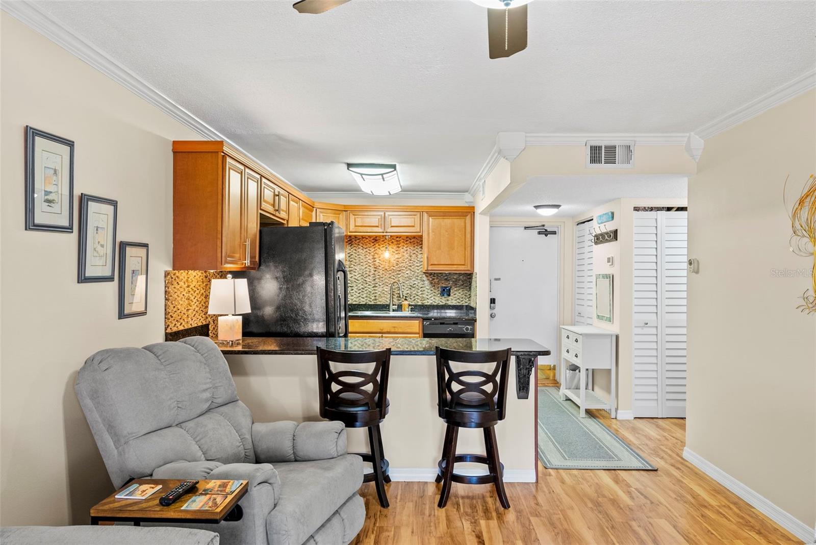 1860 MASSACHUSETTS AVE NE #206 — photo 12