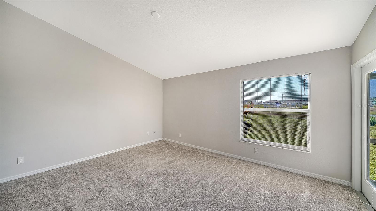 4481 FAIRWAY DR — photo 8