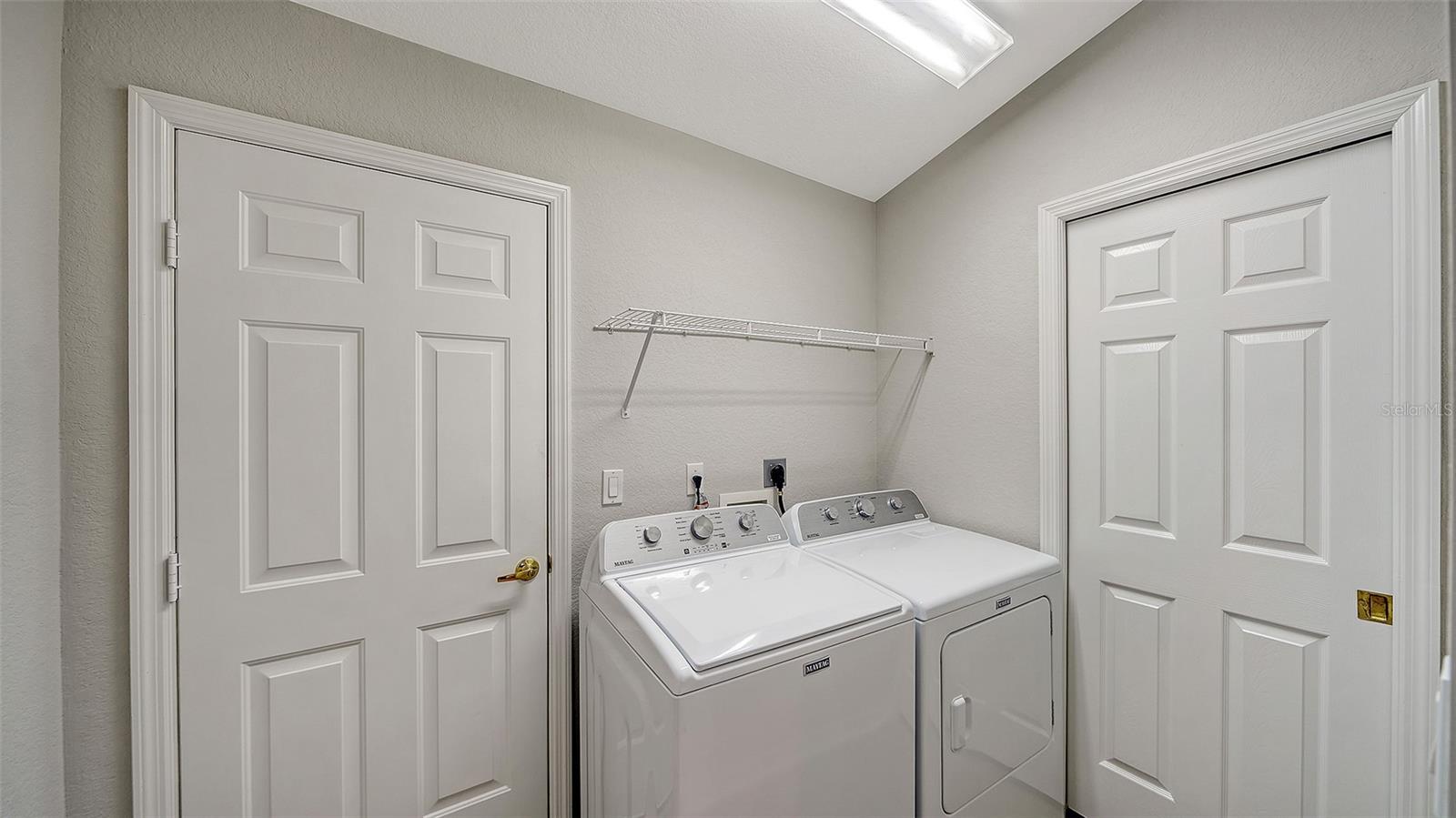 4481 FAIRWAY DR — photo 21