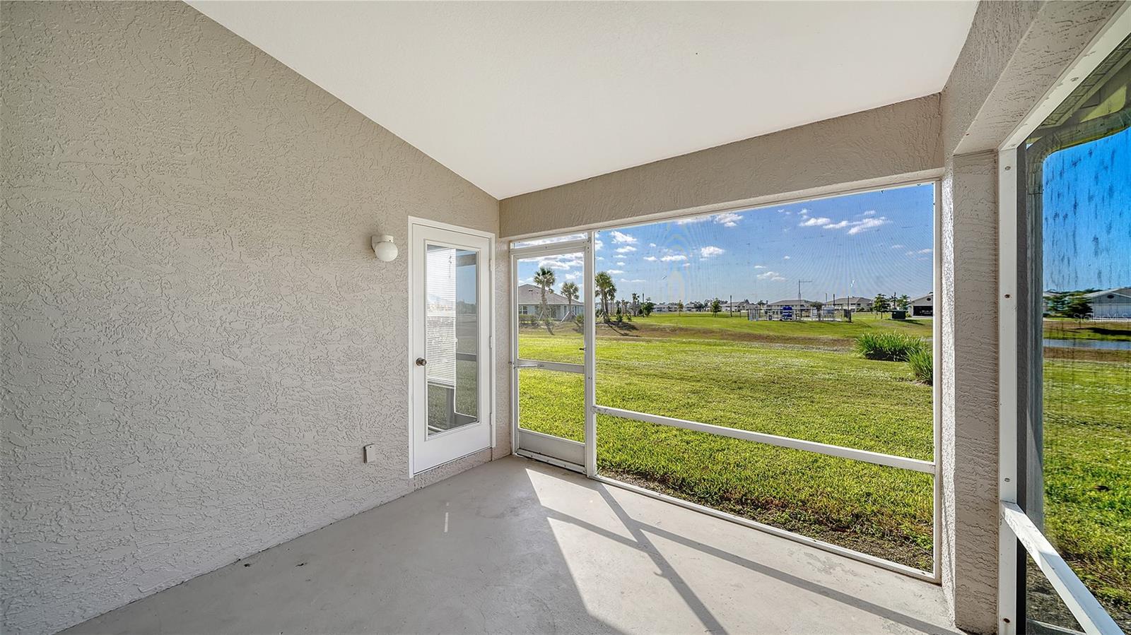 4481 FAIRWAY DR — photo 22
