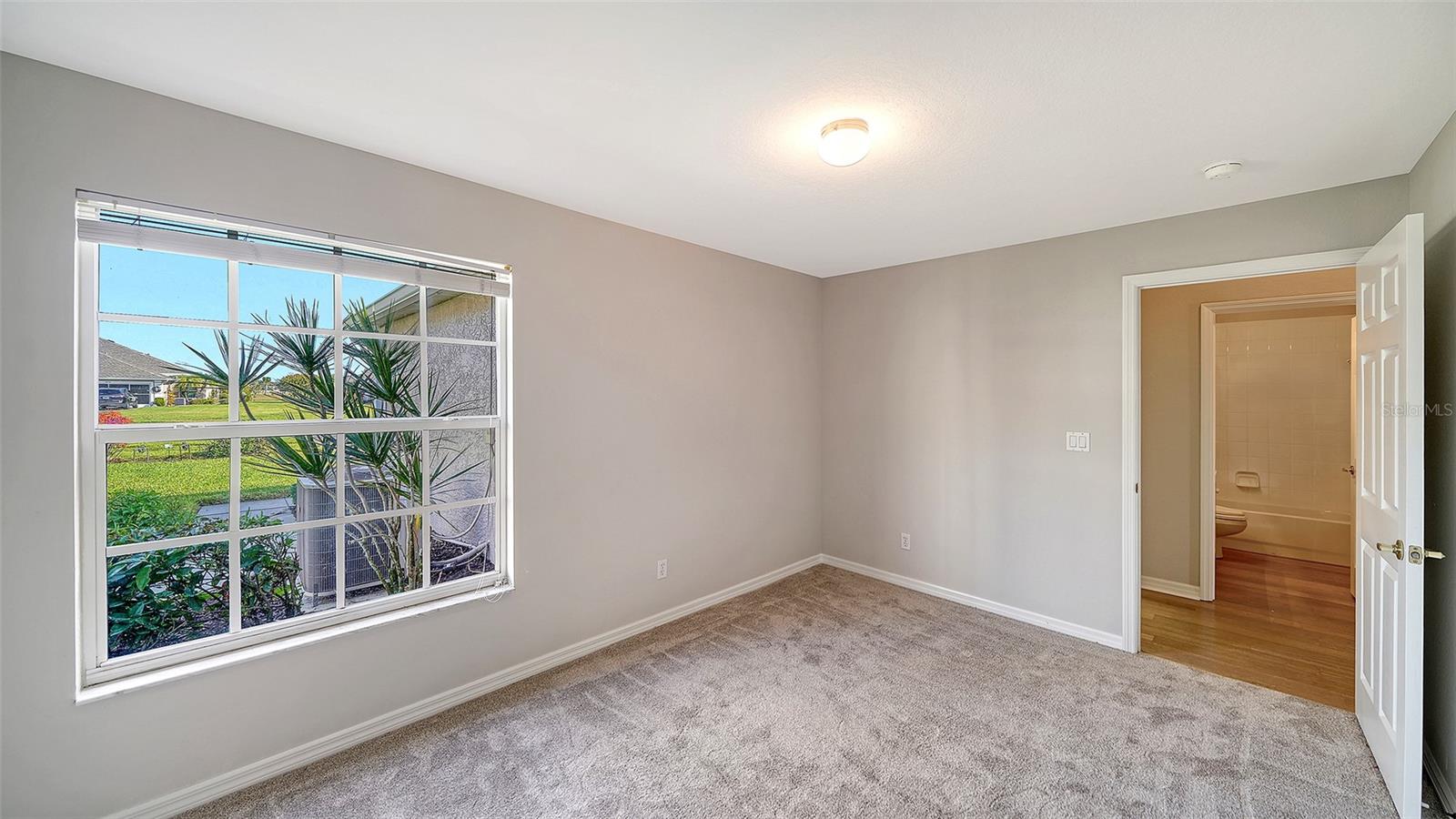 4481 FAIRWAY DR — photo 18