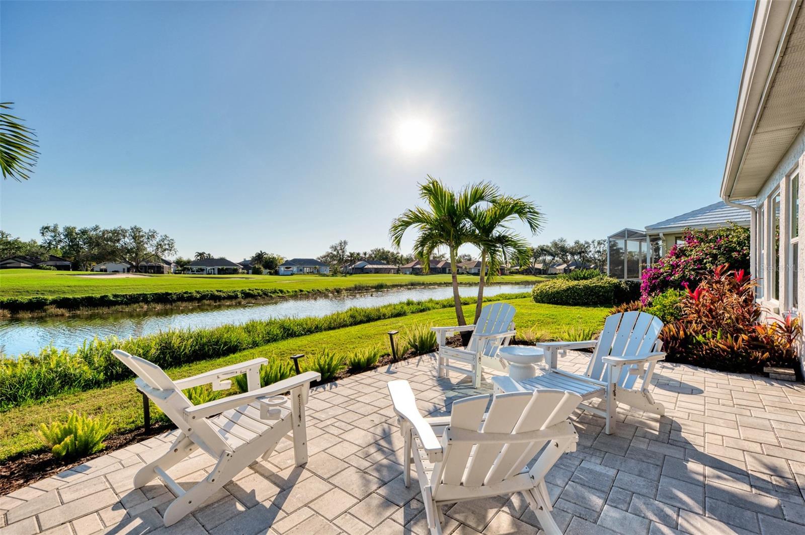 561 FALLBROOK DR — photo 45
