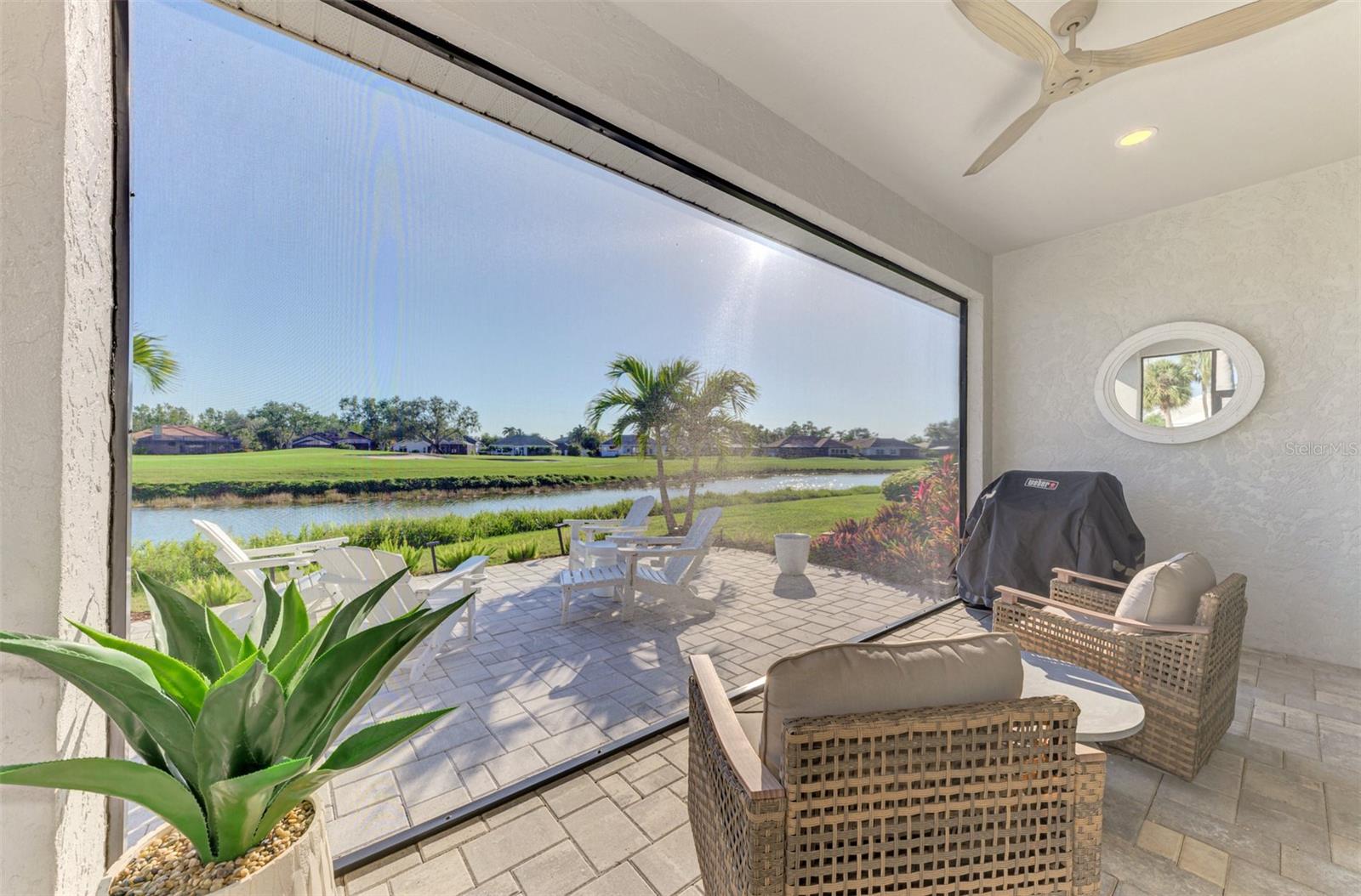561 FALLBROOK DR — photo 42
