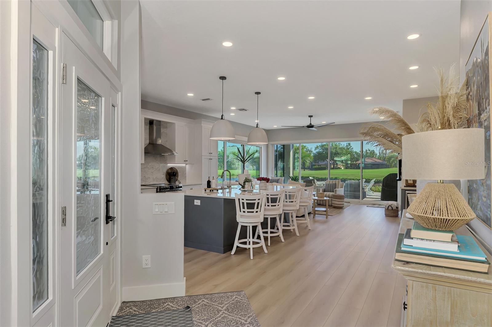 561 FALLBROOK DR — photo 7