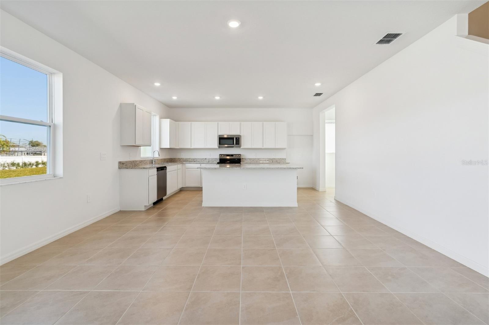 4610 OUTHAUL RUN — photo 10