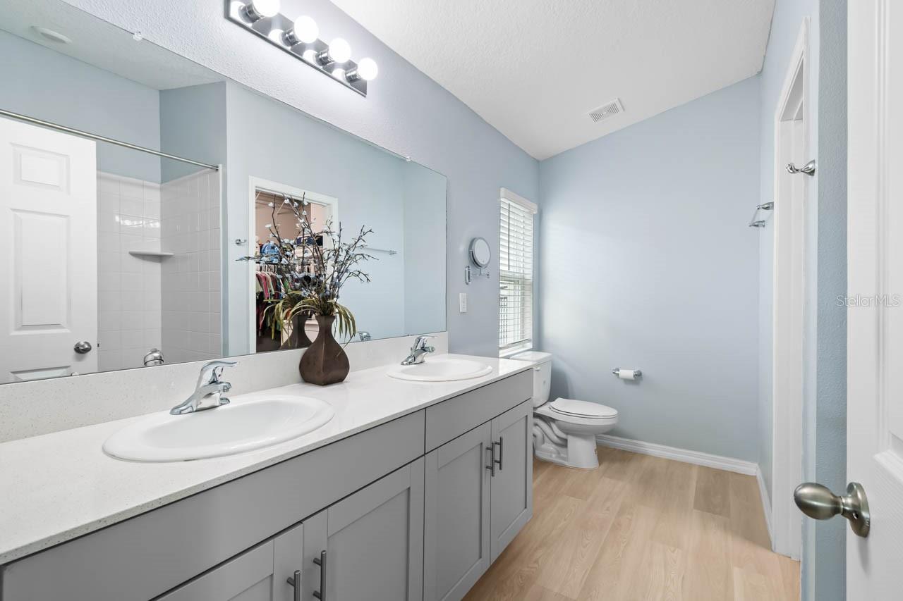5424 SUMMER SUNSET DR — photo 9