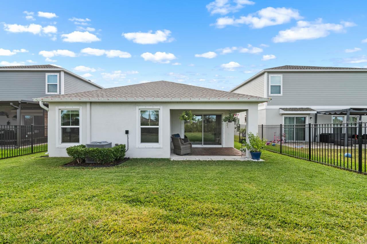 5424 SUMMER SUNSET DR — photo 40