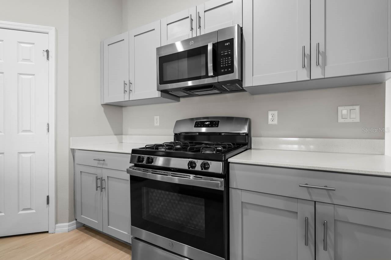 5424 SUMMER SUNSET DR — photo 22