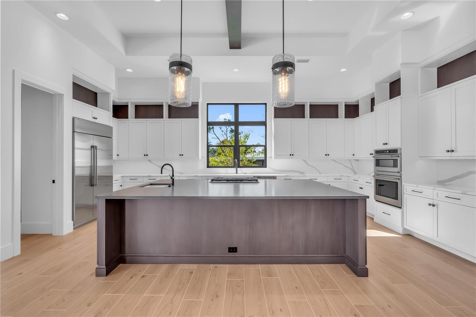 7125 WESTMORELAND DR — photo 13